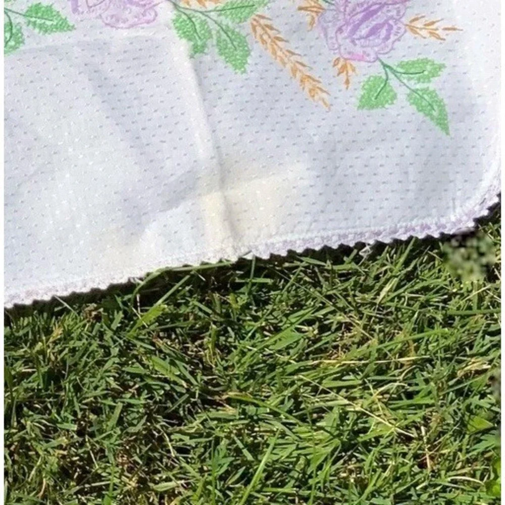 The Unbranded Brand vintage embroidered